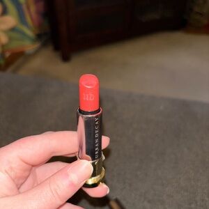 Urban Decay manic cream lipstick